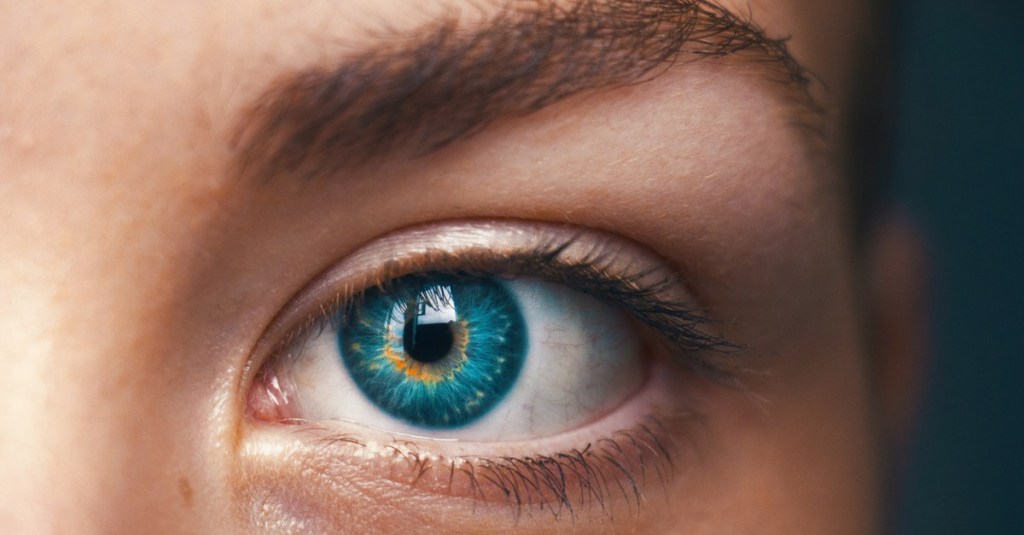 Close-up van een blauw oog